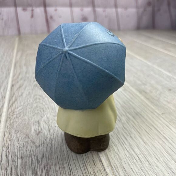 Enesco Designed Giftware Lucy & Me Adorable Teddy Bear Rainy Day Under Umbrella - Picture 3 of 7